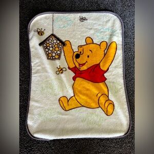 Vintage Disney‎ Winnie the Pooh fleece baby blanket